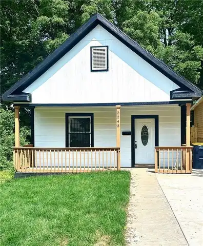 2243 Spruce Avenue, Kansas City, MO 64127