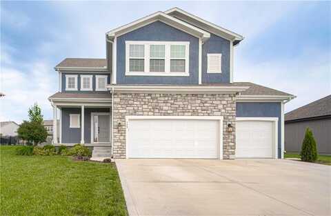 127 SE Briar Valley Lane, Blue Springs, MO 64064