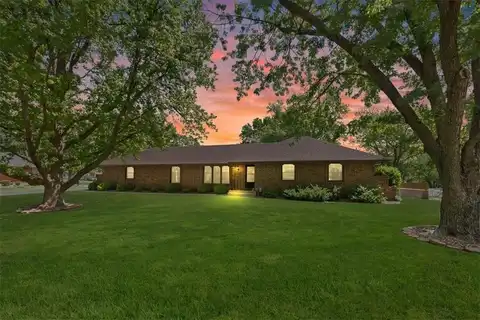 2107 N 154th Terrace, Basehor, KS 66007