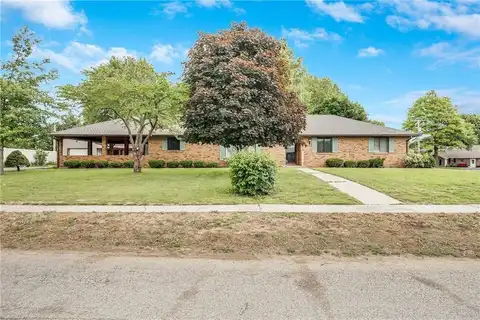 101 W Kelling Avenue, Waverly, MO 64096