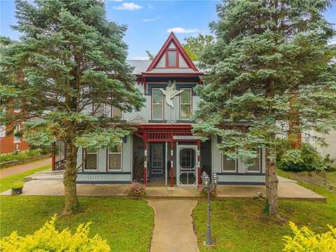 1321 South Street, Lexington, MO 64067