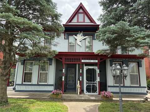 1321 South Street, Lexington, MO 64067