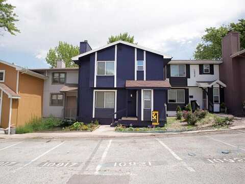 10921 Mckinley Drive, Kansas City, MO 64134