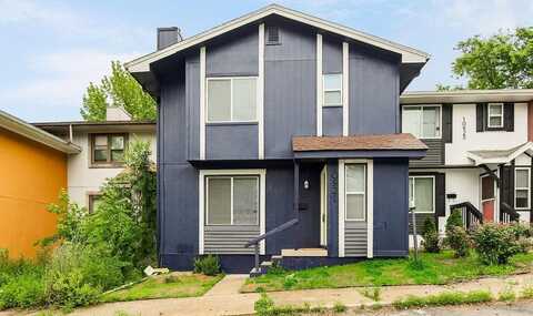 10921 Mckinley Drive, Kansas City, MO 64134
