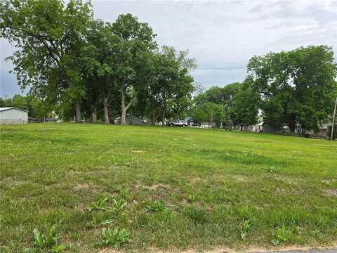 202 N Ives Street, Highland, KS 66035