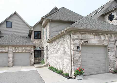 50707 N Harbour View, New Baltimore, MI 48047
