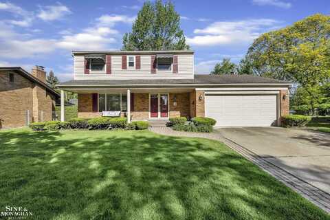 21711 Eastbrook, Grosse Pointe Woods, MI 48236