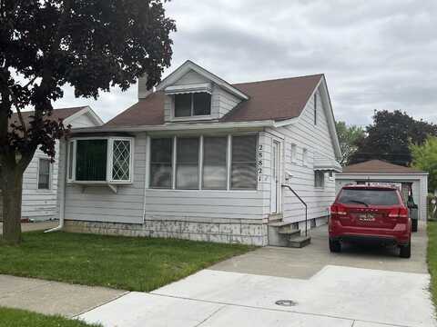 28821 Essex, Roseville, MI 48066
