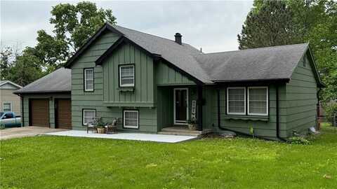 12909 E 40TH Street S, Independence, MO 64055