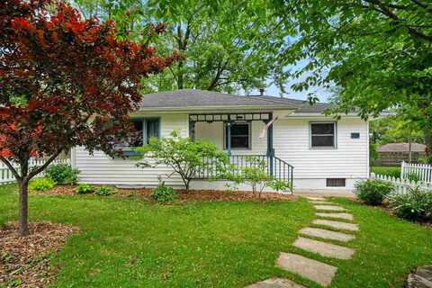 729 Highland Ave, IowaCity, IA 52240
