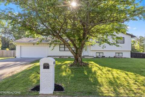 828 Noragate Rd, Knoxville, TN 37919