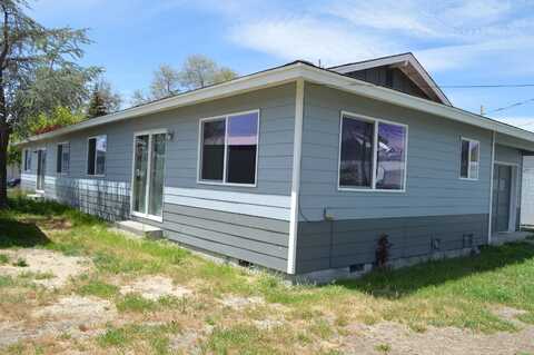 449 Adams Street, Klamath Falls, OR 97601