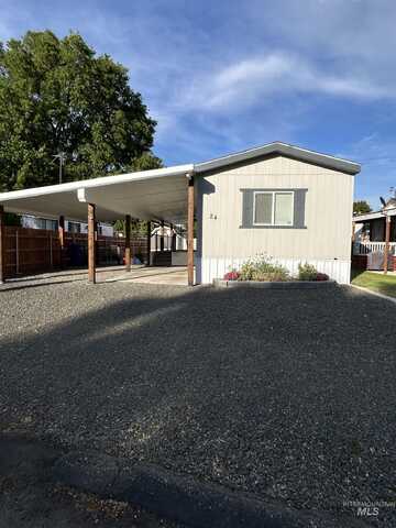 100 NW 16th #24, Fruitland, ID 83619