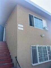 950 71st AVE, Oakland, CA 94621