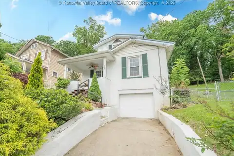 300 Forest Circle, South Charleston, WV 25303