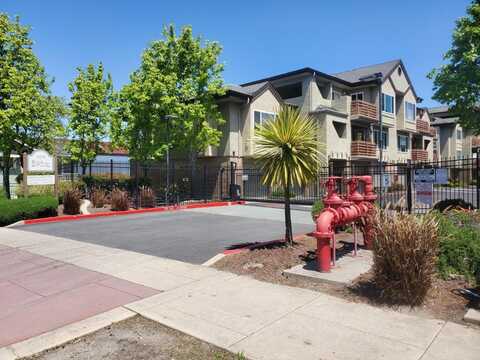 308 River ST E 33, Santa Cruz, CA 95060