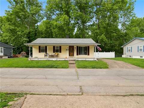 169 Monterey Drive, Saint Albans, WV 25177