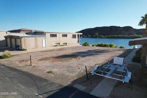 9026 Lakeview Dr, Parker, AZ 85344
