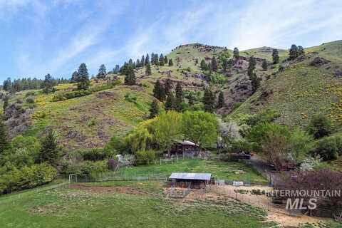 559 Kessler Creek Rd, Riggins, ID 83549