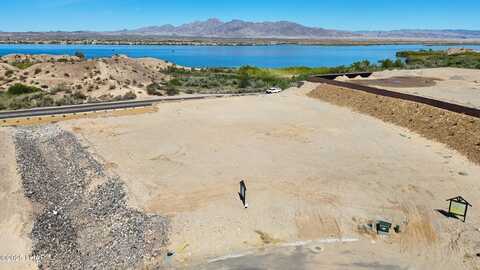 1601 Sailing Hawks Dr #117, Lake Havasu City, AZ 86404