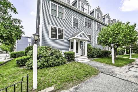 312 Water St, Lawrence, MA 01841