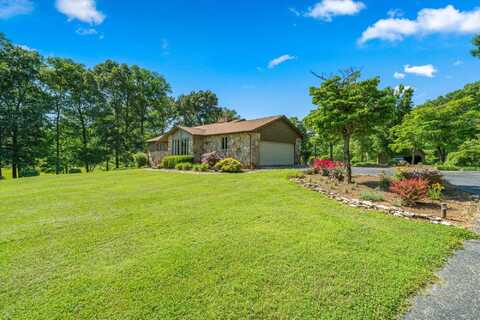 1869 Universal Road, New Market, TN 37820