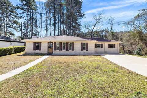 1324 Annette Dr, Longview, TX 75604