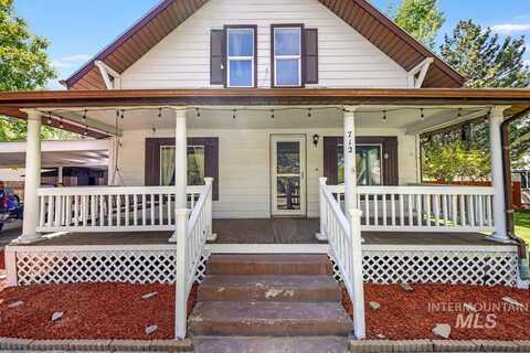 712 Yakima Ave, Filer, ID 83328