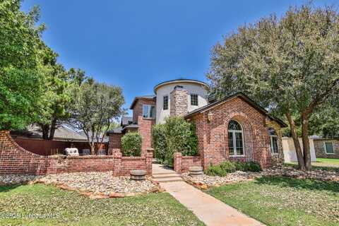 1210 N 15th Street, Wolfforth, TX 79382