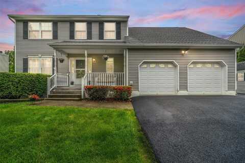 4 Ramblewood Drive, Newburgh, NY 12550