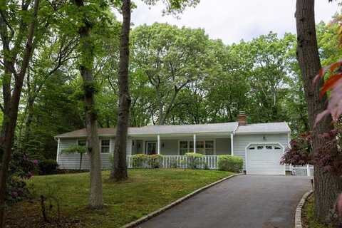 45 Hillside Road, Stony Brook, NY 11790
