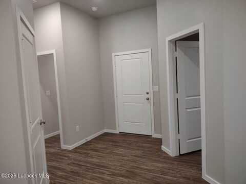 2121 N Jayton Avenue, Lubbock, TX 79403