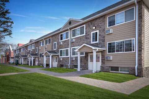609 Tulip Avenue, Stewart Manor, NY 11530
