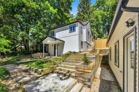63 Ridgeway Avenue, Setauket, NY 11733