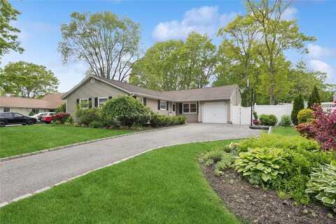 61 Lucille Drive, Sayville, NY 11782