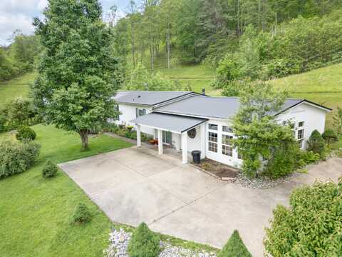 704 Clearwater Road, Wayland, KY 41666