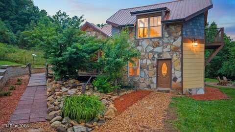 735 County Rd 350, Sweetwater, TN 37874