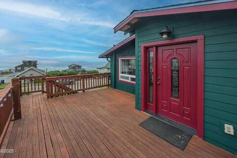 739 NW 2nd, Newport, OR 97365