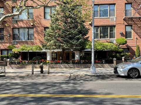 415 Beverly Road, Brooklyn, NY 11218