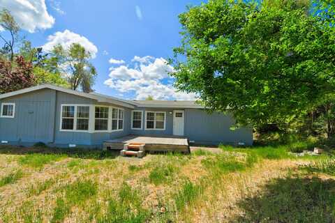 335 Hawthorne Street, Klamath Falls, OR 97601