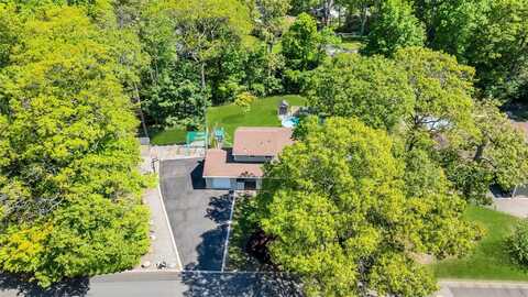 5 Firwood Drive, Farmingville, NY 11738
