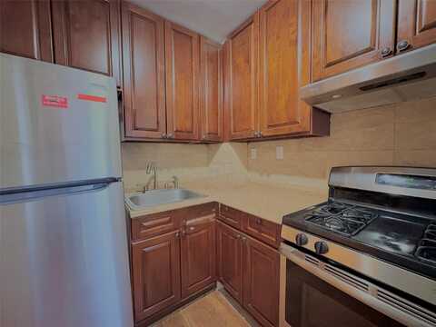 61-15 97 Street, Rego Park, NY 11374