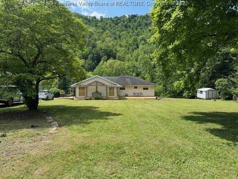 80 Flint Lane, Racine, WV 25165