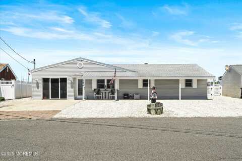125 Bloomfield Road, Barnegat, NJ 08005