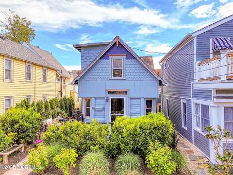 70 Clark Avenue, Ocean Grove, NJ 07756