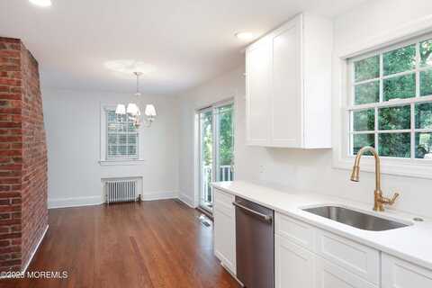8 First Street, Fair Haven, NJ 07704