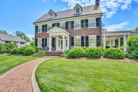 118 Oakwood Place, Lynchburg, VA 24503