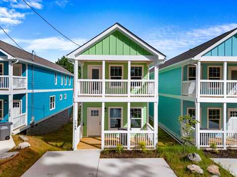 274a W Main Street, Dandridge, TN 37725