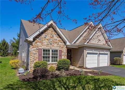 50 Edinburgh Drive, Palmer, PA 18045