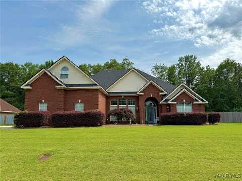 40 Larkspur Lane, Millbrook, AL 36054